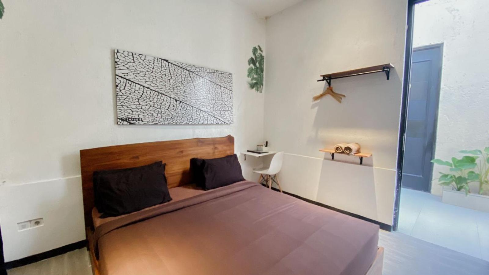 Escotel Tempekan Guest House Canggu Eksteriør billede